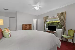 1555 71st St, Miami Beach, FL 33141 - Photo 18