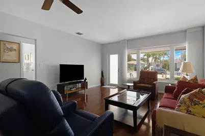 1555 71st Street, Miami Beach, FL 33141 - Photo 6