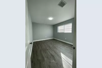110 SE 7th Street #4, Hallandale Beach, FL 33009 - Photo 14