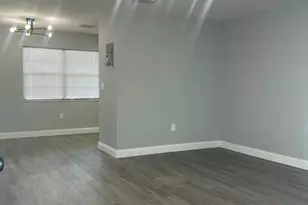 110 SE 7th St, Hallandale Beach, FL 33009 - Photo 2