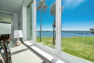 8200 Lakeshore Dr, Hypoluxo, FL 33462 - Photo 12