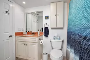 8200 Lakeshore Dr, Hypoluxo, FL 33462 - Photo 24