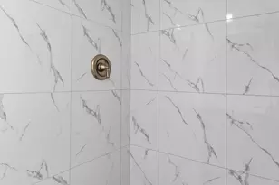 6068 SE Riverboat Dr, Stuart, FL 34997 - Photo 6