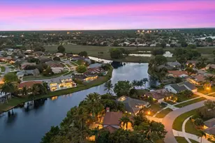 2042 Amesbury Cir, Wellington, FL 33414 - Photo 44