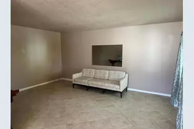 136 Coventry #136, West Palm Beach, FL 33417 - Photo 2
