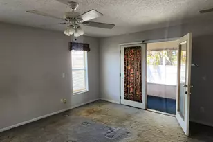 8403 SE Pettway St, Hobe Sound, FL 33455 - Photo 14