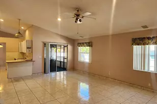 8403 SE Pettway St, Hobe Sound, FL 33455 - Photo 10