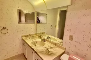 406 Richmond A, Deerfield Beach, FL 33442 - Photo 24