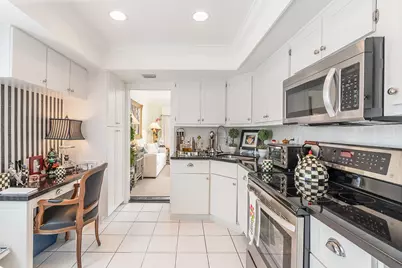 250 Bradley Place #202, Palm Beach, FL 33480 - Photo 12