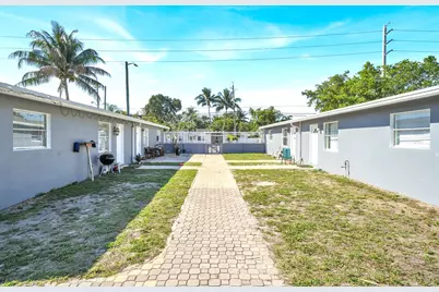 4733 Mulberry Street, Lake Worth Beach, FL 33461 - Photo 1