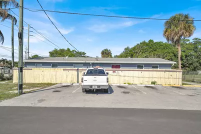 4733 Mulberry Street, Lake Worth Beach, FL 33461 - Photo 10