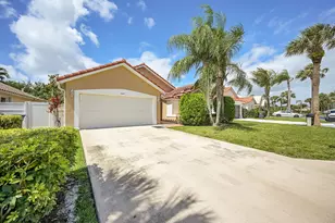 2649 Fairway Cove Ct, Wellington, FL 33414 - Photo 2