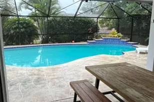 12305 Sawgrass Ct, Wellington, FL 33414 - Photo 22