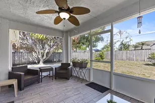 861 SE Cavern Ave, Port Saint Lucie, FL 34983 - Photo 20