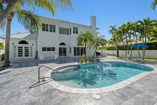 607 Intracoastal Dr, Fort Lauderdale, FL 33304 - Photo 32