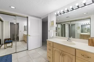 5172 SE Club Way, Stuart, FL 34997 - Photo 24