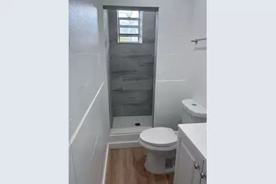 637 N 2nd N Street #C, Fort Pierce, FL 34950 - Photo 8