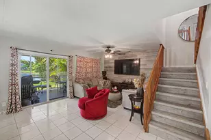4675 Lakeside Cir, West Palm Beach, FL 33417 - Photo 8