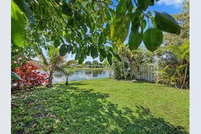 4675 Lakeside Circle, West Palm Beach, FL 33417 - Photo 20