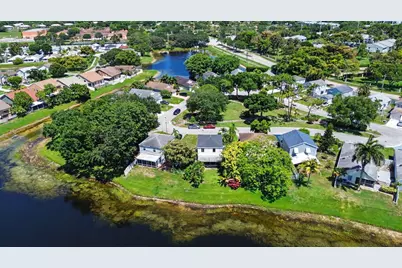 4675 Lakeside Circle, West Palm Beach, FL 33417 - Photo 28