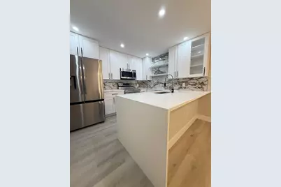 205 Charter Way, West Palm Beach, FL 33407 - Photo 2