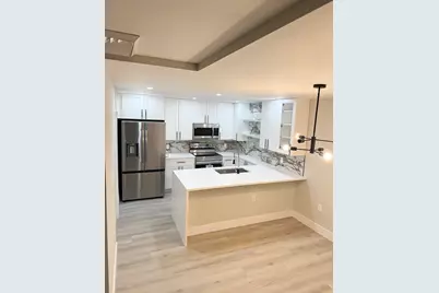 205 Charter Way, West Palm Beach, FL 33407 - Photo 4
