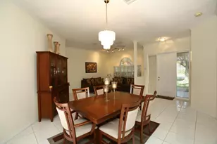 5330 SW 199th Ave, Pembroke Pines, FL 33332 - Photo 12