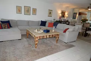 2829 NE 33rd Ct, Fort Lauderdale, FL 33306 - Photo 6