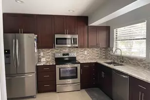 9661 Nevada Pl, Boca Raton, FL 33434 - Photo 6