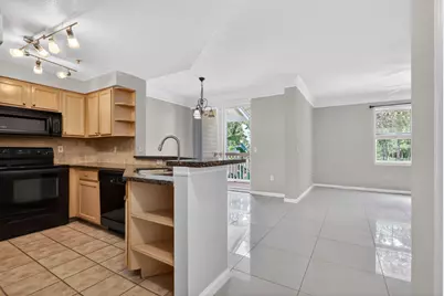 175 Galicia Way #209, Jupiter, FL 33458 - Photo 4