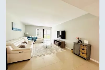 23370 Carolwood Lane, Boca Raton, FL 33428 - Photo 4