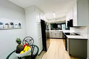 23370 Carolwood Ln, Boca Raton, FL 33428 - Photo 6