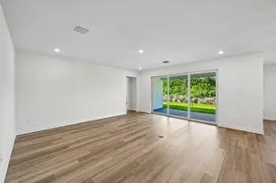 5605 Hampton Park Cir, Vero Beach, FL 32966 - Photo 4