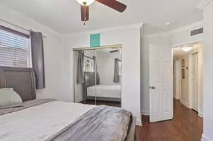 4688 NW 1st St, Plantation, FL 33317 - Photo 12