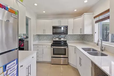 4688 NW 1st Street, Plantation, FL 33317 - Photo 8