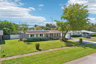 4688 NW 1st Street, Plantation, FL 33317 - Photo 30