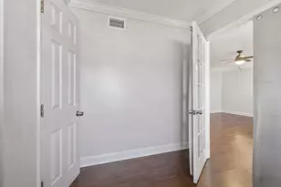 4688 NW 1st St, Plantation, FL 33317 - Photo 16