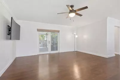 4688 NW 1st Street, Plantation, FL 33317 - Photo 4