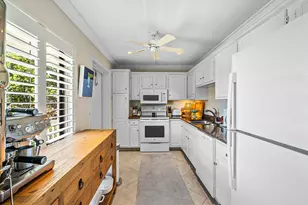 4595 Kittiwake Ct, Boynton Beach, FL 33436 - Photo 4