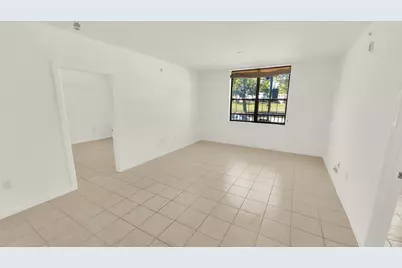 580 S Sapodilla Avenue #102, West Palm Beach, FL 33401 - Photo 6