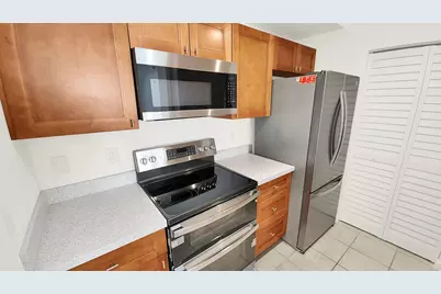 580 S Sapodilla Avenue #102, West Palm Beach, FL 33401 - Photo 10