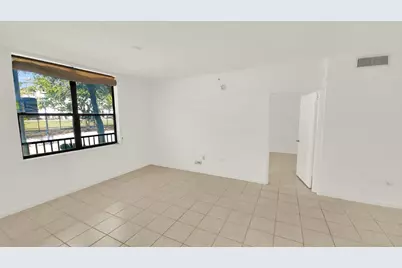 580 S Sapodilla Avenue #102, West Palm Beach, FL 33401 - Photo 14