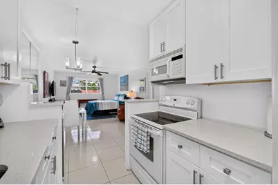 550 SW 2nd Avenue #125, Boca Raton, FL 33432 - Photo 14