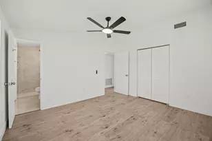 555 SE Airoso Blvd, Port Saint Lucie, FL 34983 - Photo 14