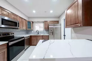 120 SW 29th Terrace, Fort Lauderdale, FL 33312 - Photo 8