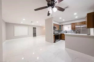 120 SW 29th Terrace, Fort Lauderdale, FL 33312 - Photo 4