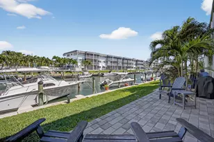 121 Wettaw Ln, North Palm Beach, FL 33408 - Photo 14