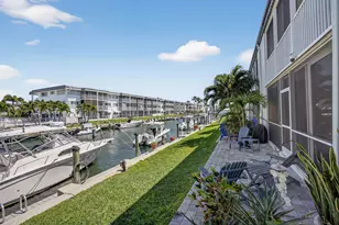 121 Wettaw Ln, North Palm Beach, FL 33408 - Photo 10