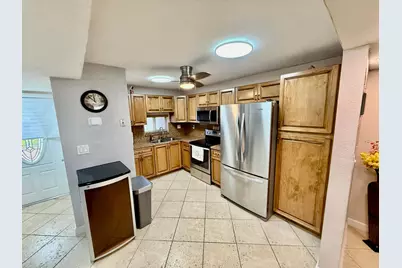 8970 S Hollybrook Boulevard #207, Pembroke Pines, FL 33025 - Photo 36