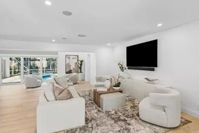 735 NE 6th Street, Boca Raton, FL 33432 - Photo 8